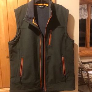 Orvis men’s soft shell vest
